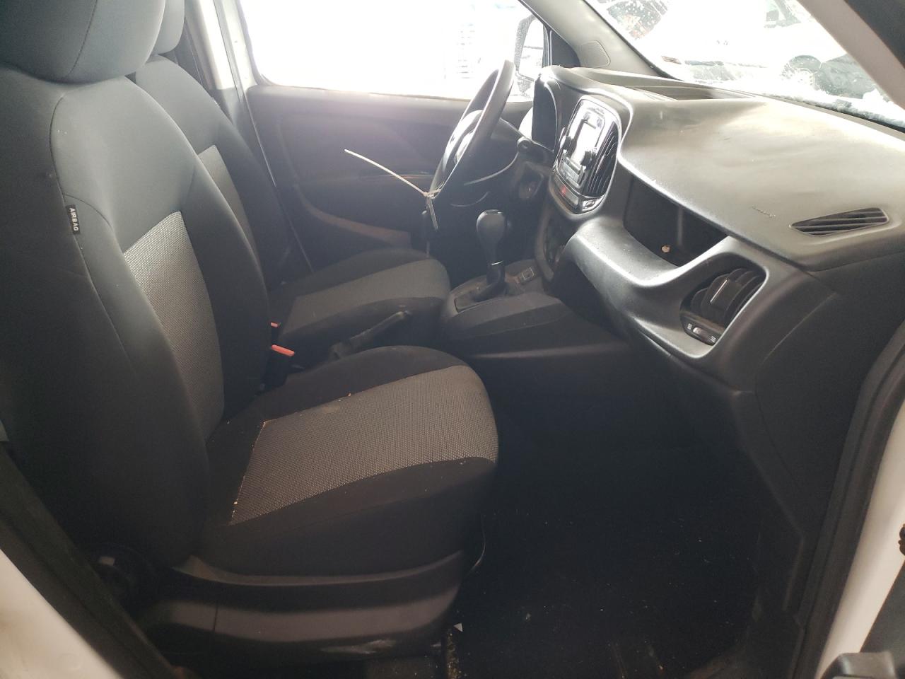 Photo 5 from auction – 2019 RAM PROMASTER with VIN ZFBHRFAB0K6M98053