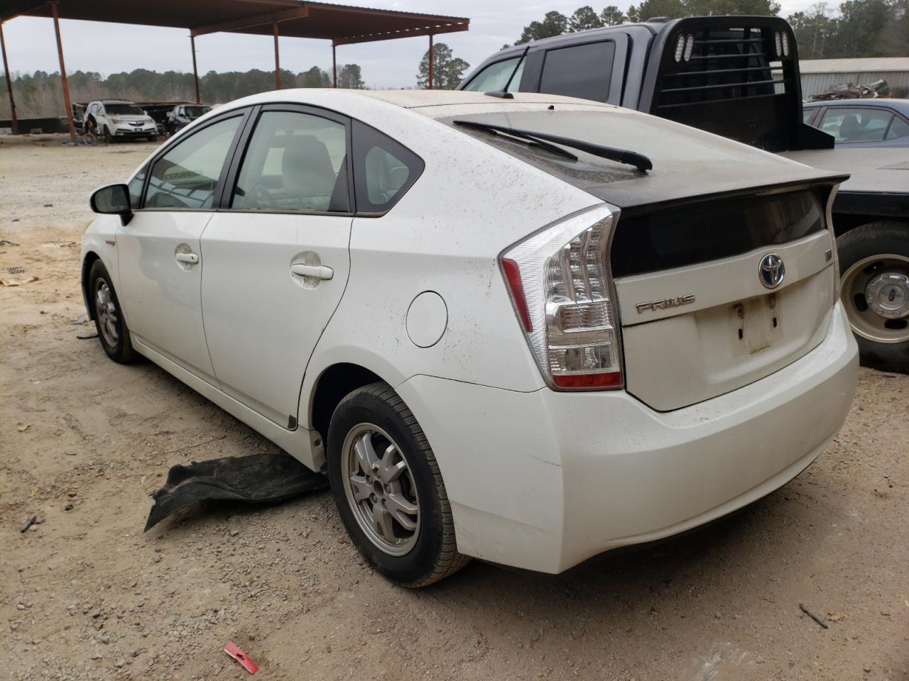 Photo 3 from auction – 2010 TOYOTA PRIUS with VIN JTDKN3DU4A0220560