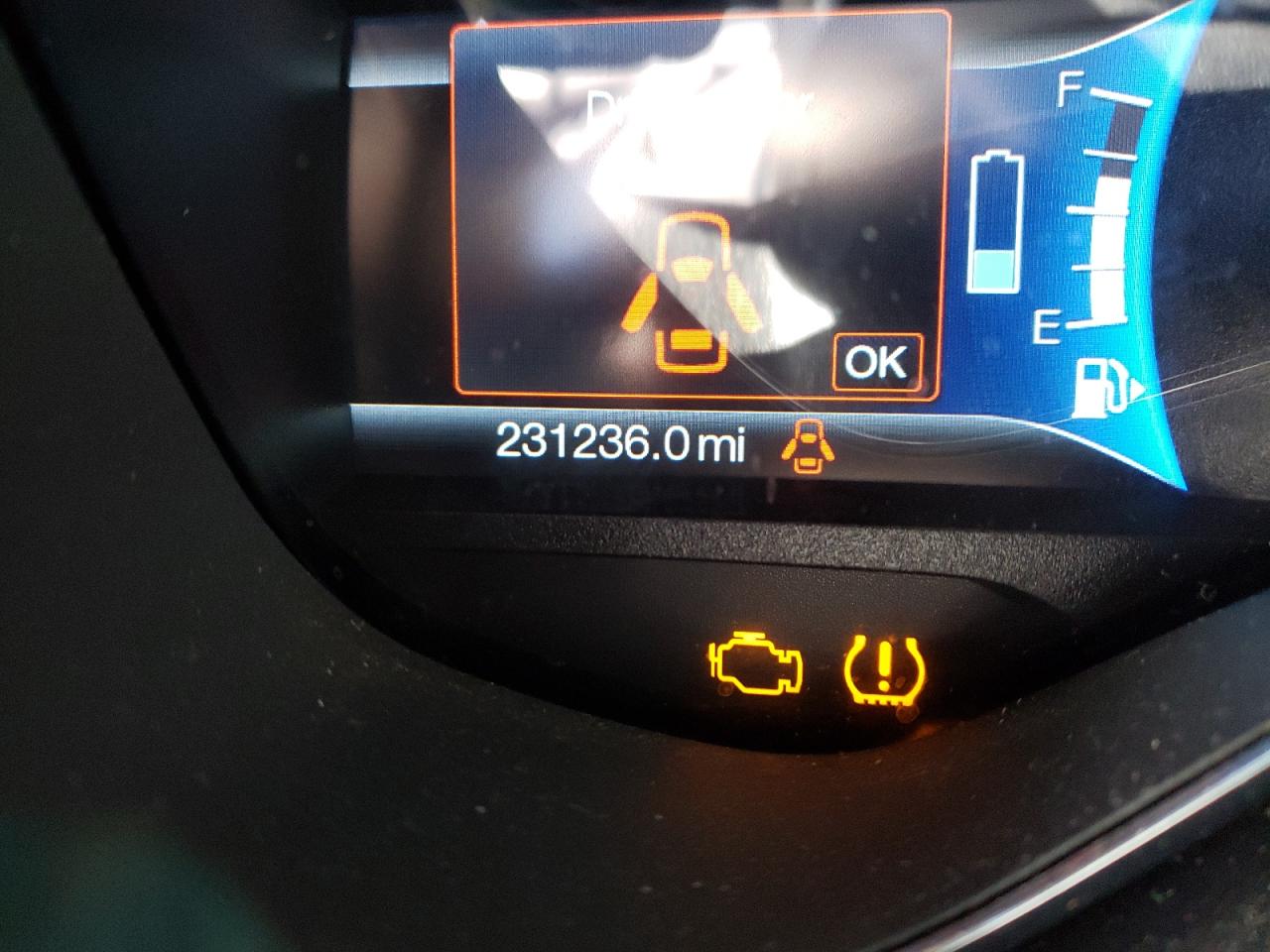 Zdjęcie 8 z aukcji – 2017 FORD C-MAX SE z VIN 1FADP5EU8HL118237