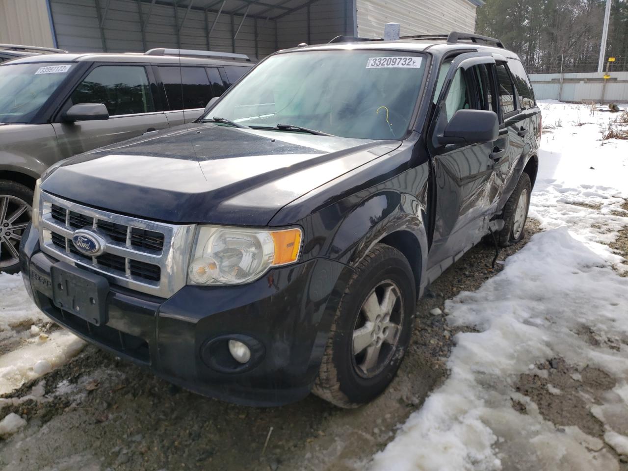 Photo 2 from auction – 2010 FORD ESCAPE XLT with VIN 1FMCU0D7XAKD15849