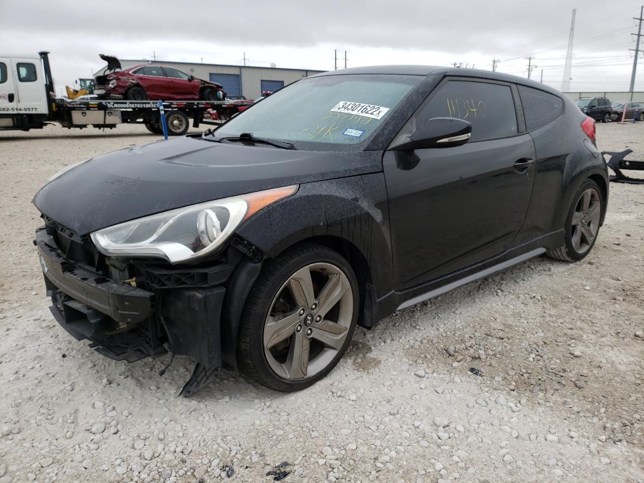 Photo 2 from auction – 2015 HYUNDAI VELOSTER T with VIN KMHTC6AE1FU235747