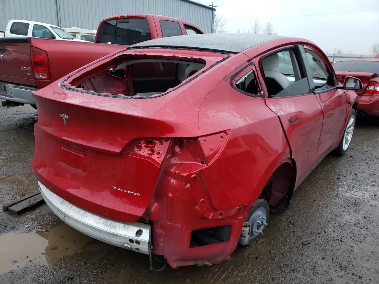 Photo 4 from auction – 2020 TESLA MODEL Y with VIN 5YJYGDEE5LF057018