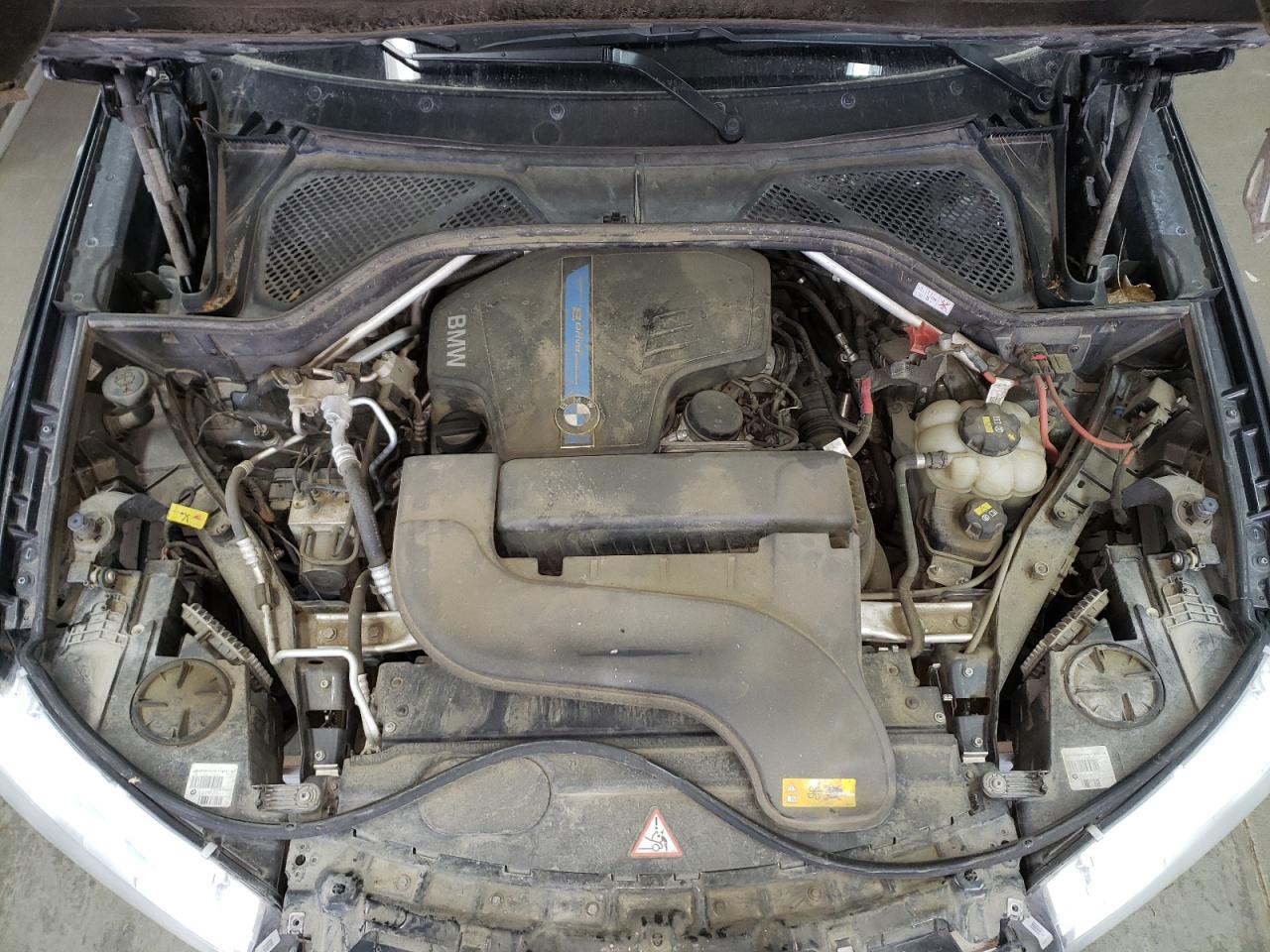 Photo 7 from auction – 2016 BMW X5 XDR40E with VIN 5UXKT0C51G0S75635