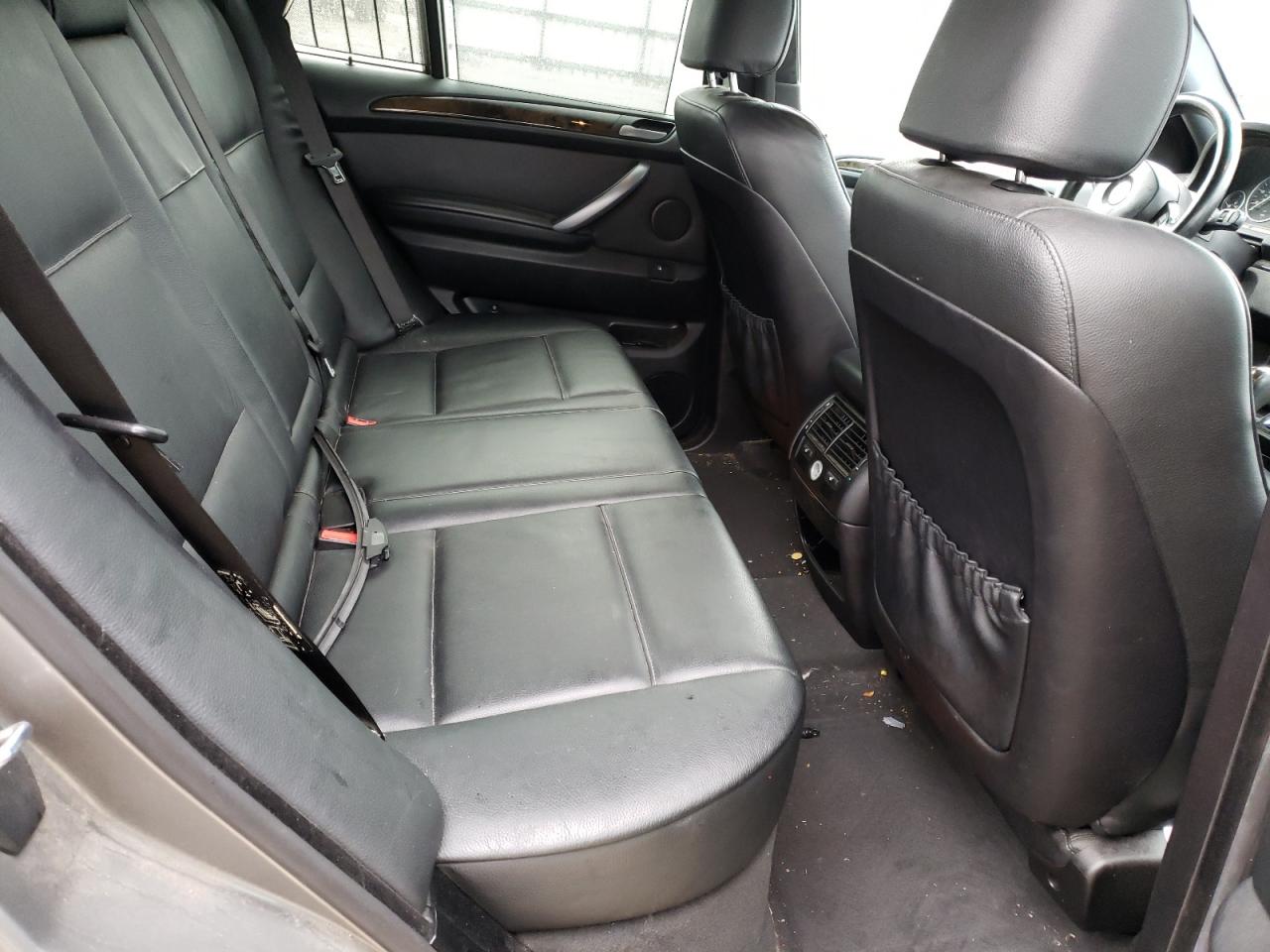 Photo 6 from auction – 2006 BMW X5 with VIN 5UXFB535X6LV28188