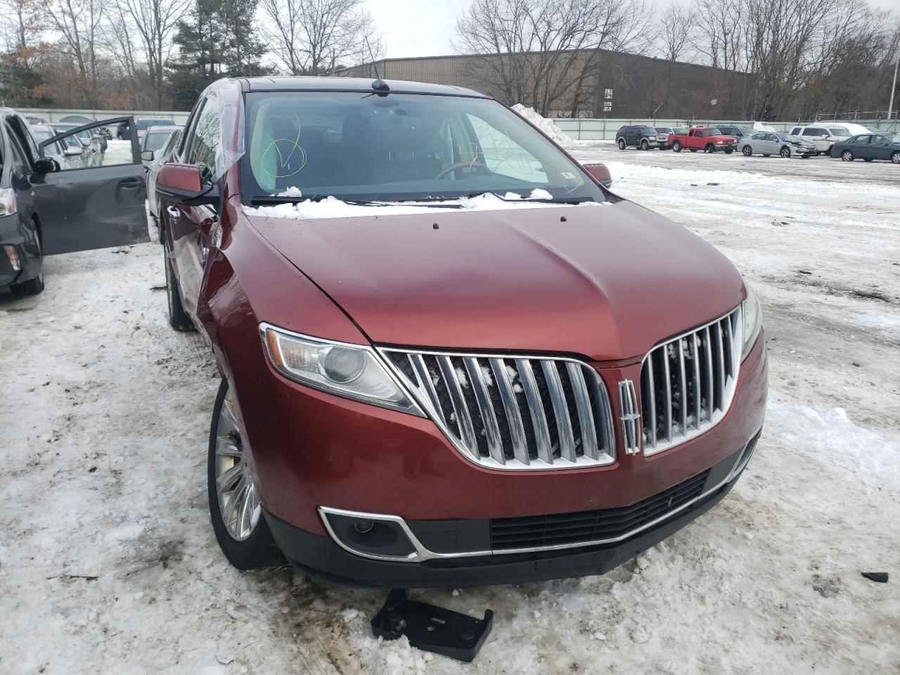 LINCOLN MKX 2014 with VIN 2LMDJ8JK2EBL06104 - Photo from auction