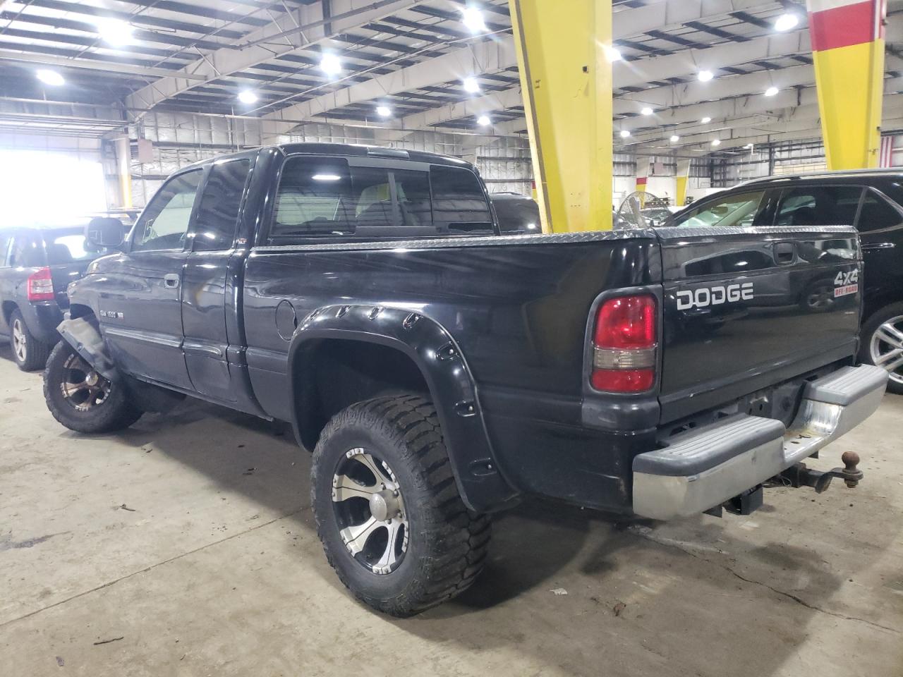 Photo 3 from auction – 2001 DODGE RAM 1500 with VIN 3B7HF13Z31G771633