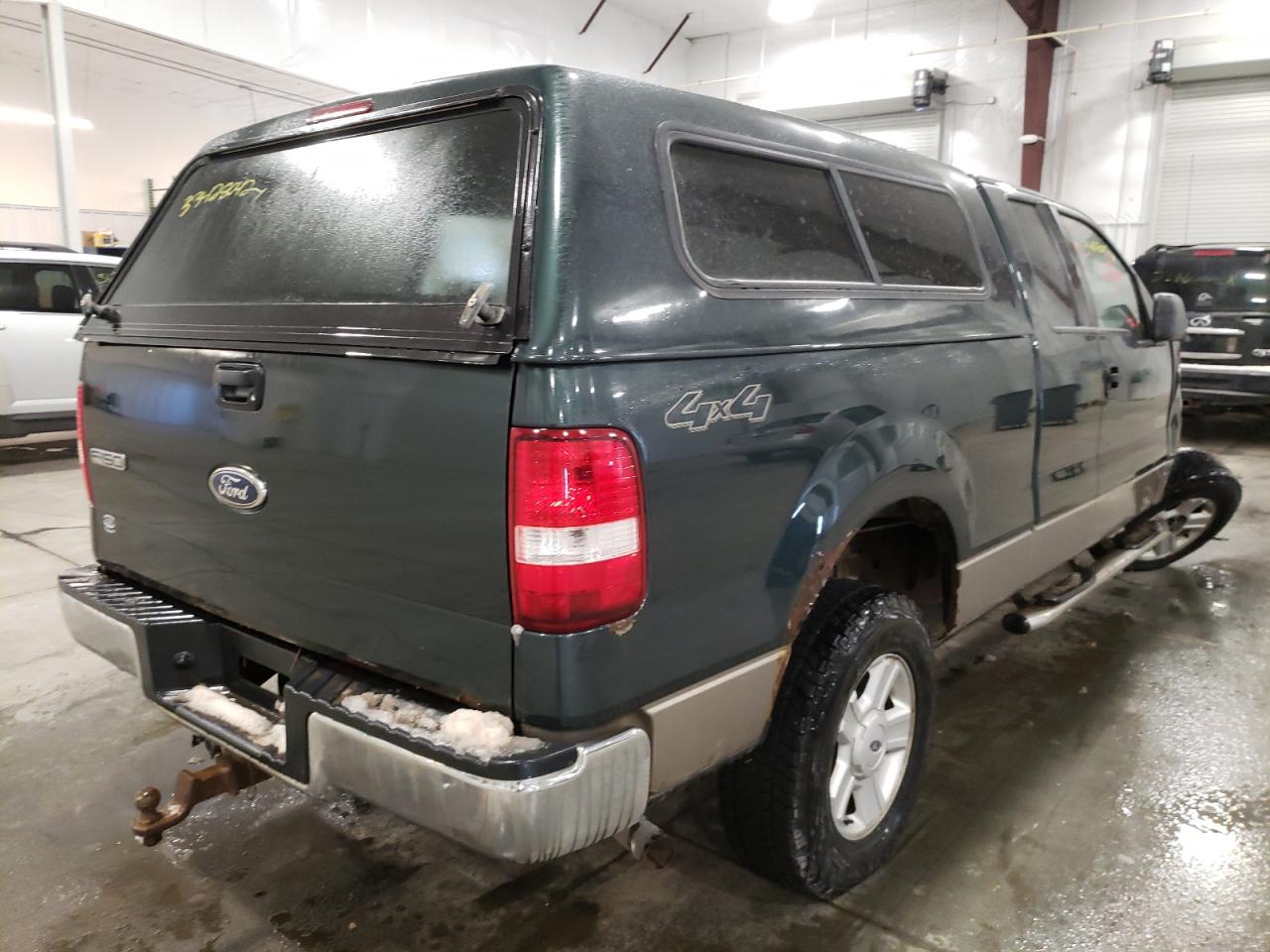 Photo 4 from auction – 2004 FORD F150 with VIN 1FTRX14W34NB02098