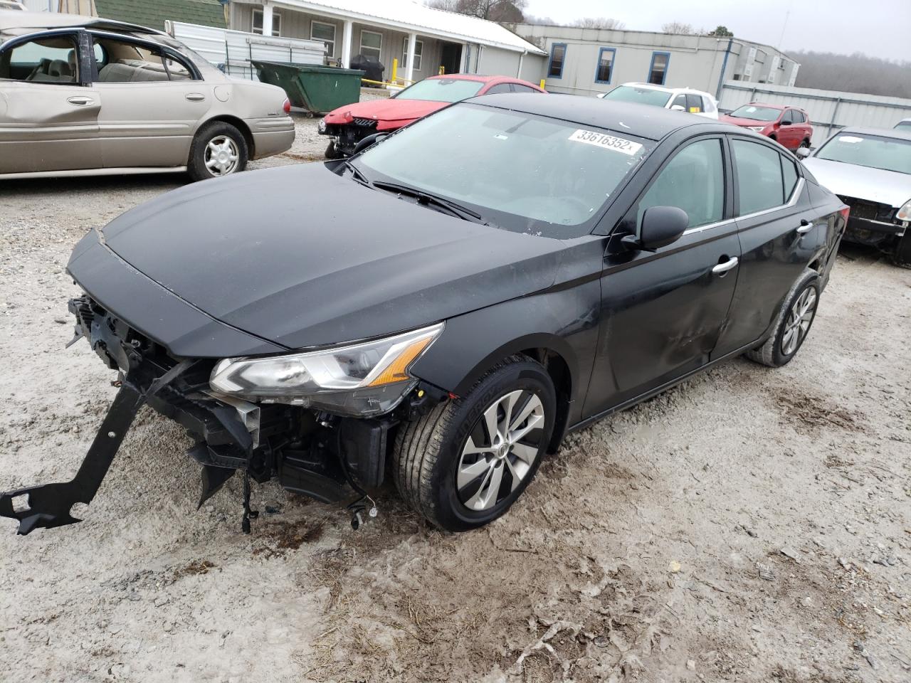 Photo 2 from auction – 2020 NISSAN ALTIMA S with VIN 1N4BL4BV4LN315512