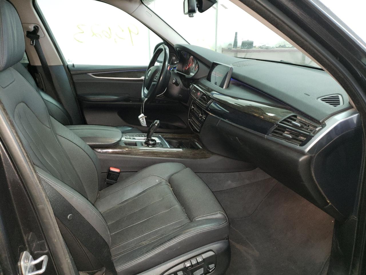 Photo 5 from auction – 2016 BMW X5 XDR40E with VIN 5UXKT0C51G0S75635