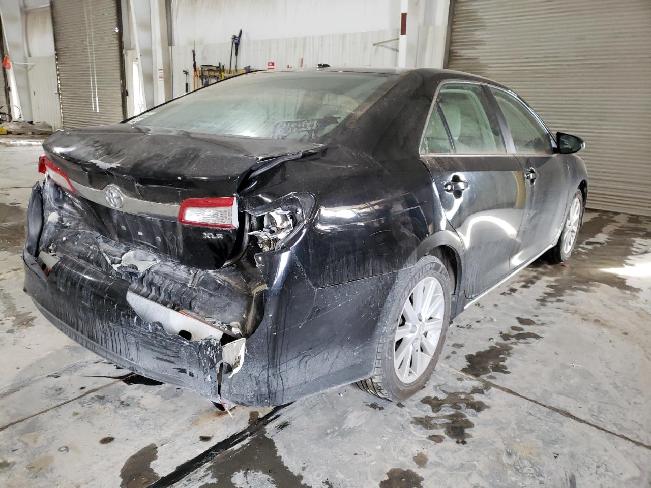 Photo 4 from auction – 2014 TOYOTA CAMRY L with VIN 4T4BF1FK3ER403123