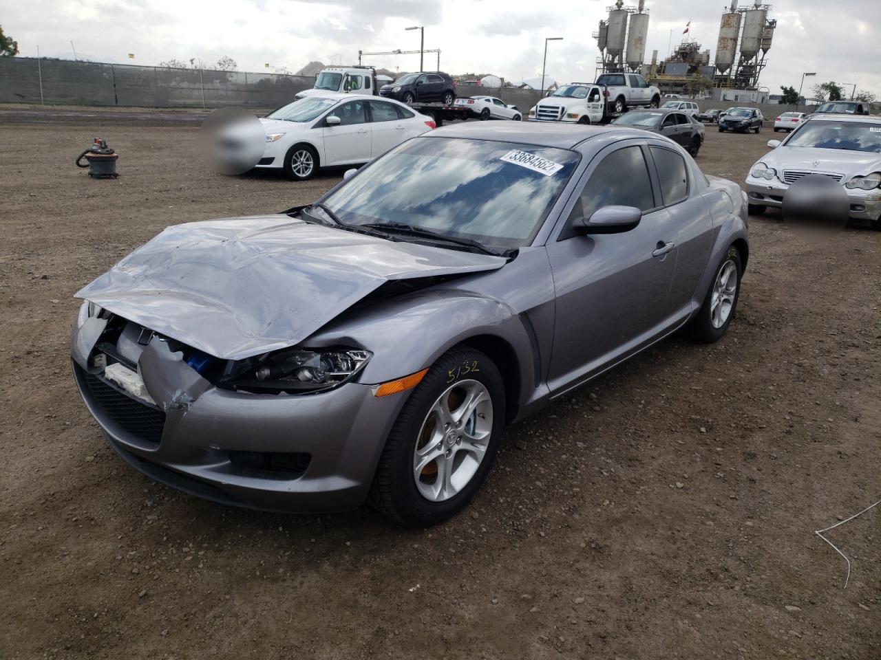 Photo 2 from auction – 2005 MAZDA RX8 with VIN JM1FE17N650150737