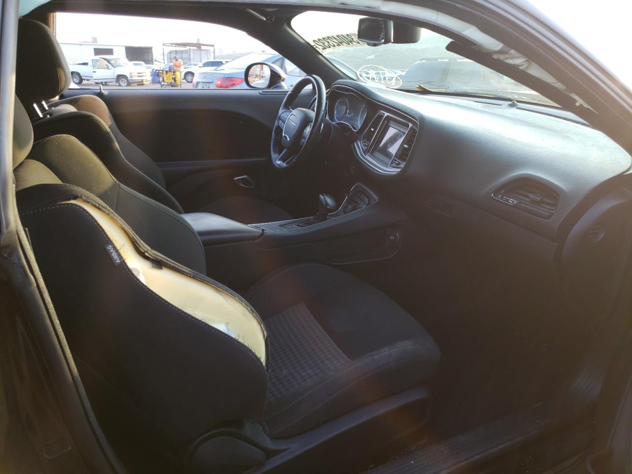 Photo 5 from auction – 2020 DODGE CHALLENGER with VIN 2C3CDZBT3LH118500