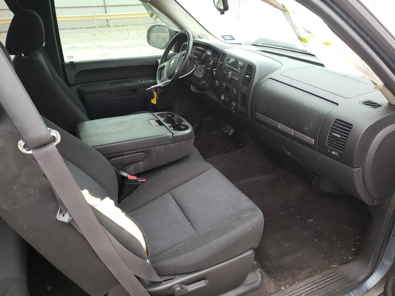 Photo 5 from auction – 2011 CHEVROLET SILVERADO with VIN 1GCRKSE34BZ157979