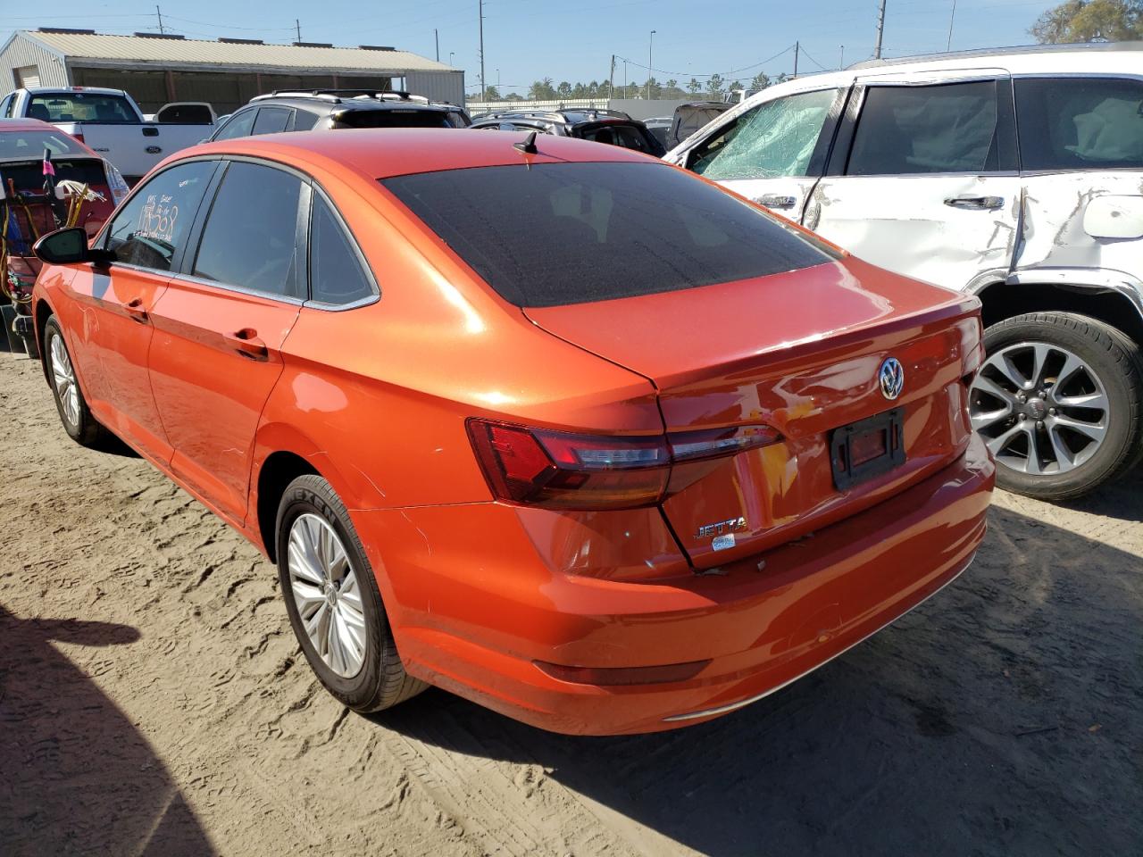 Photo 17 from auction – 2019 VOLKSWAGEN JETTA S with VIN 3VWCB7BU4KM133230