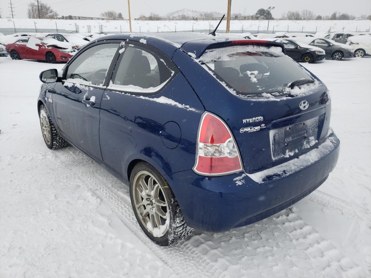 Photo 3 from auction – 2010 HYUNDAI ACCENT BLU with VIN KMHCM3AC0AU184888