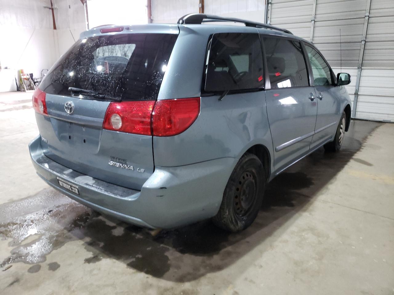 Photo 4 from auction – 2008 TOYOTA SIENNA CE with VIN 5TDZK23C58S179891