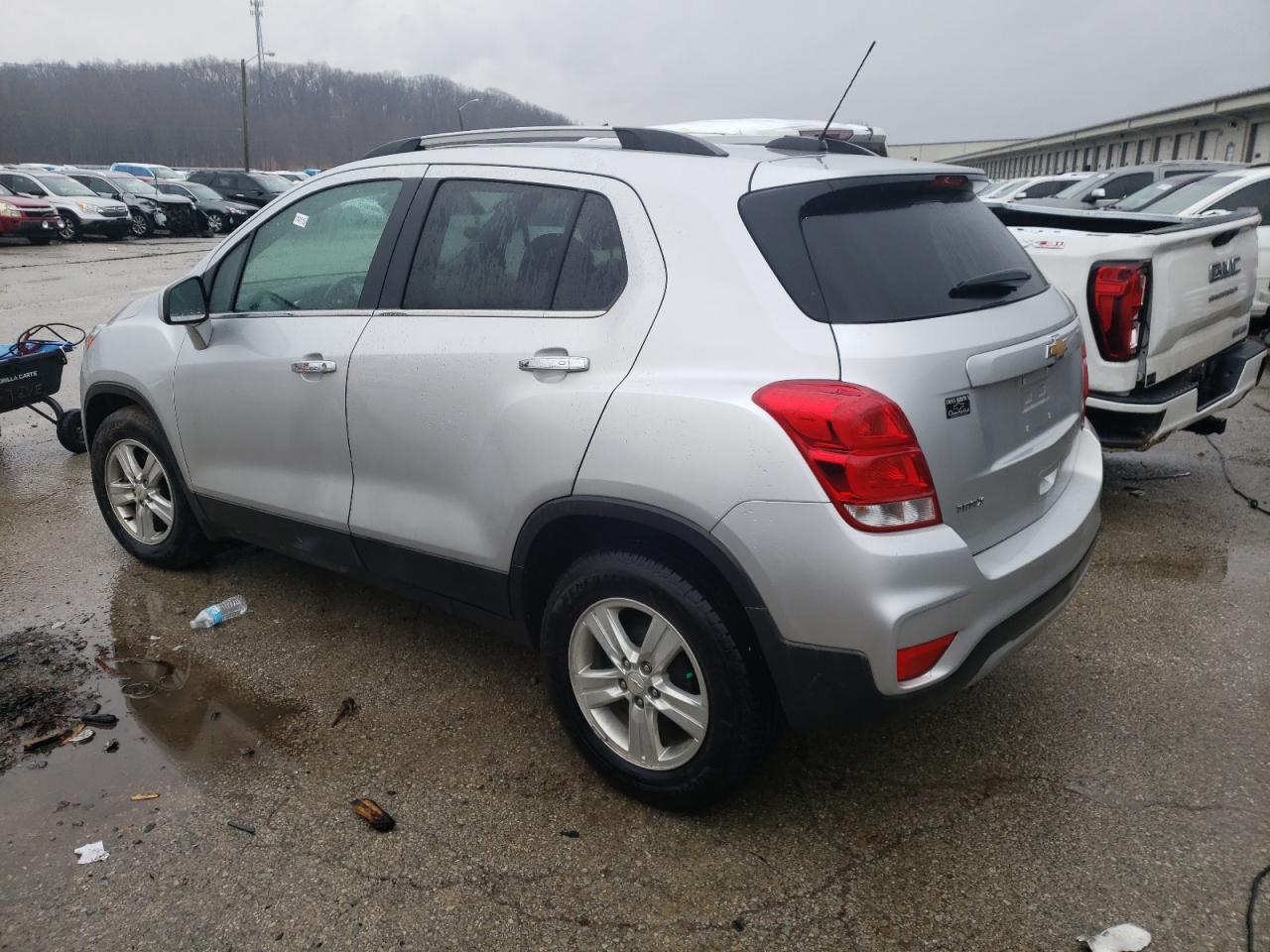Photo 3 from auction – 2018 CHEVROLET TRAX 1LT with VIN KL7CJLSB9JB636574