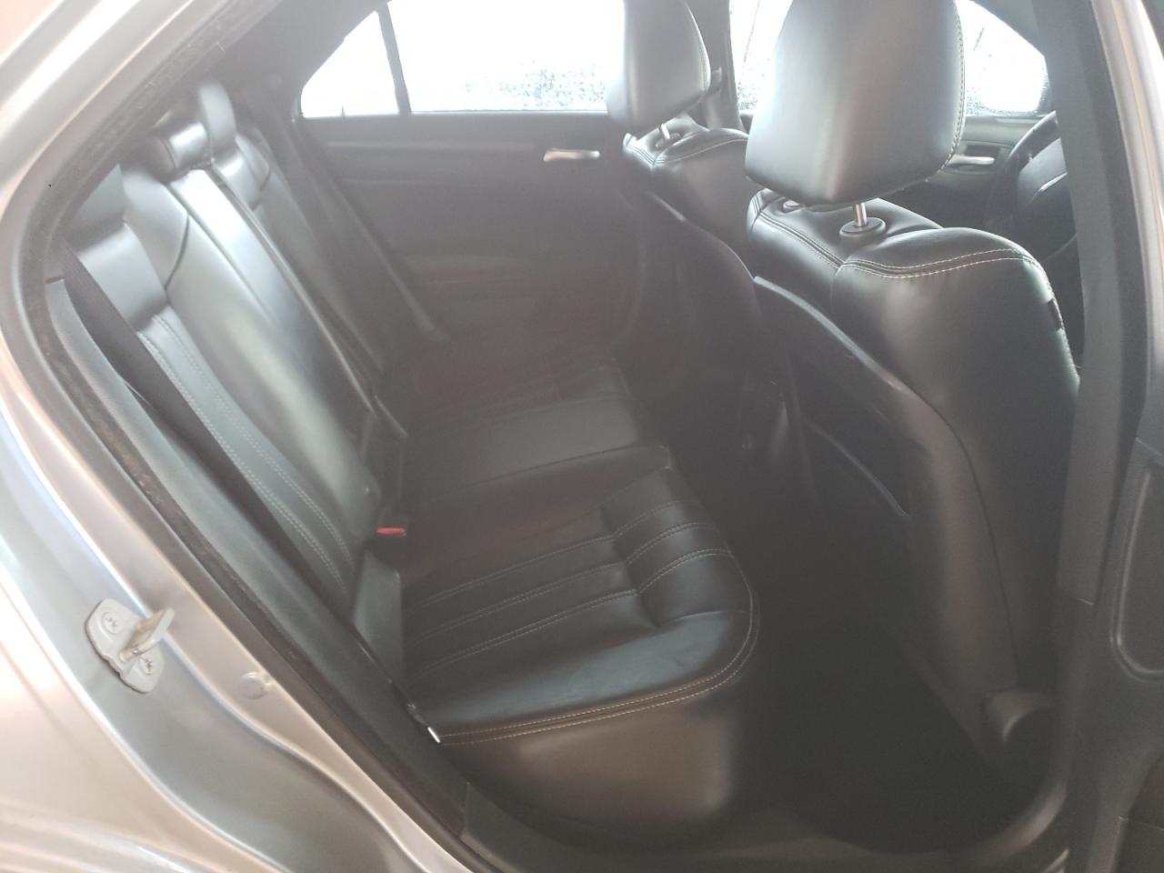 Photo 6 from auction – 2014 CHRYSLER 300 S with VIN 2C3CCABG5EH276430