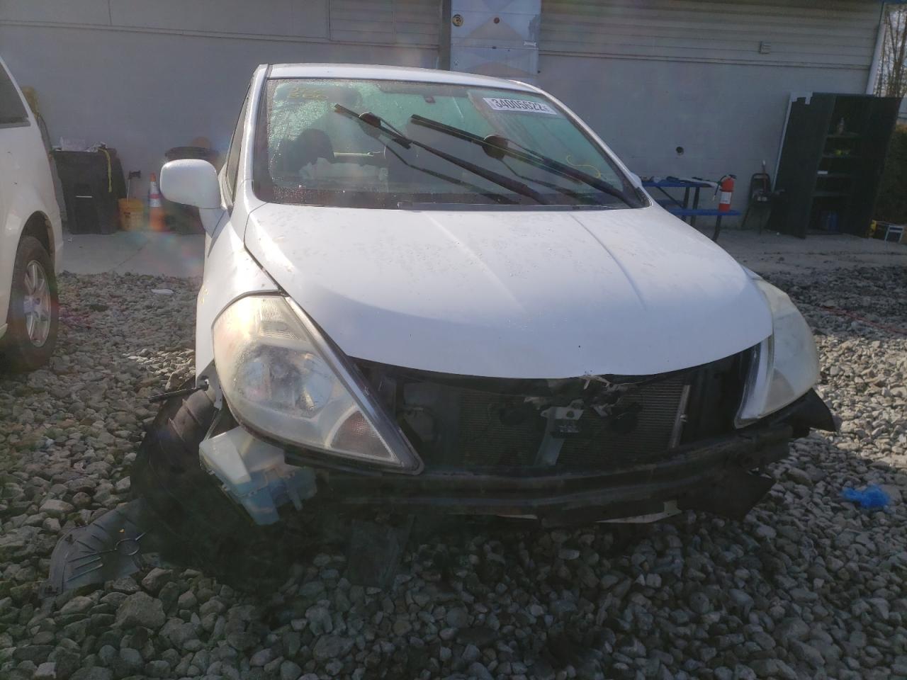 Photo 9 from auction – 2007 NISSAN VERSA S with VIN 3N1BC13E37L387687