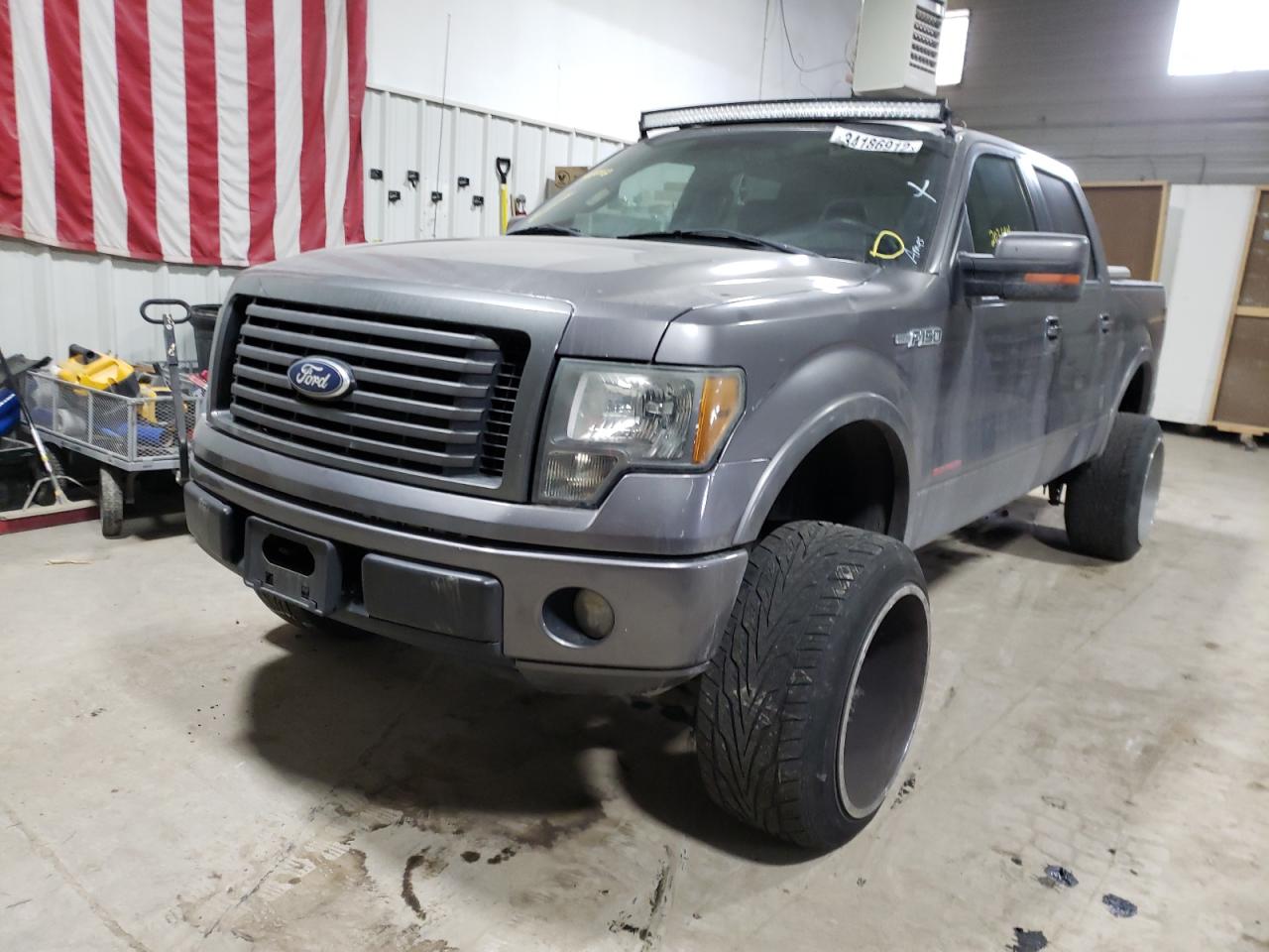 Photo 2 from auction – 2010 FORD F150 SUPER with VIN 1FTEW1C87AKE63285