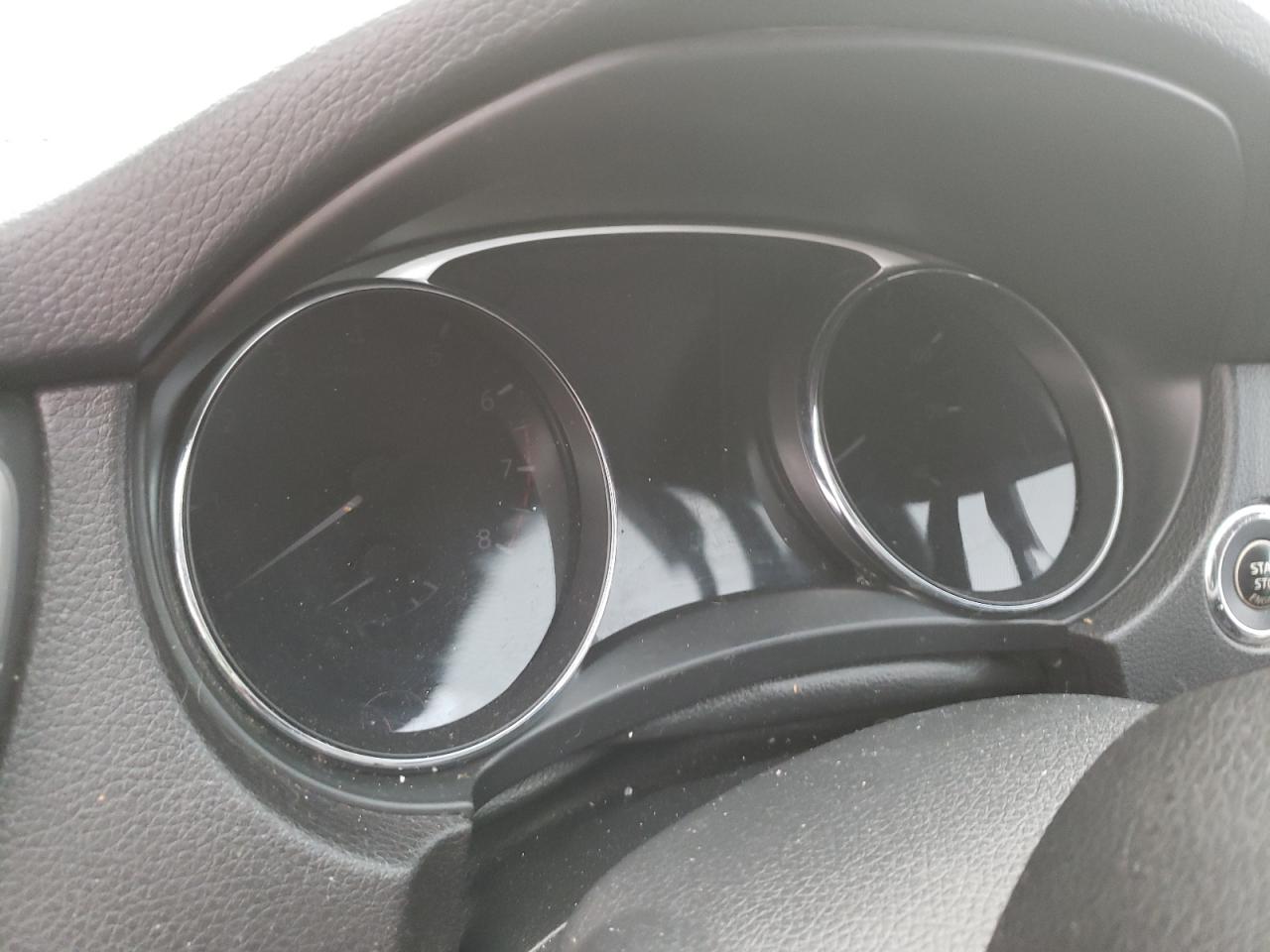 Photo 8 from auction – 2014 NISSAN ROGUE S with VIN 5N1AT2MV1EC812373