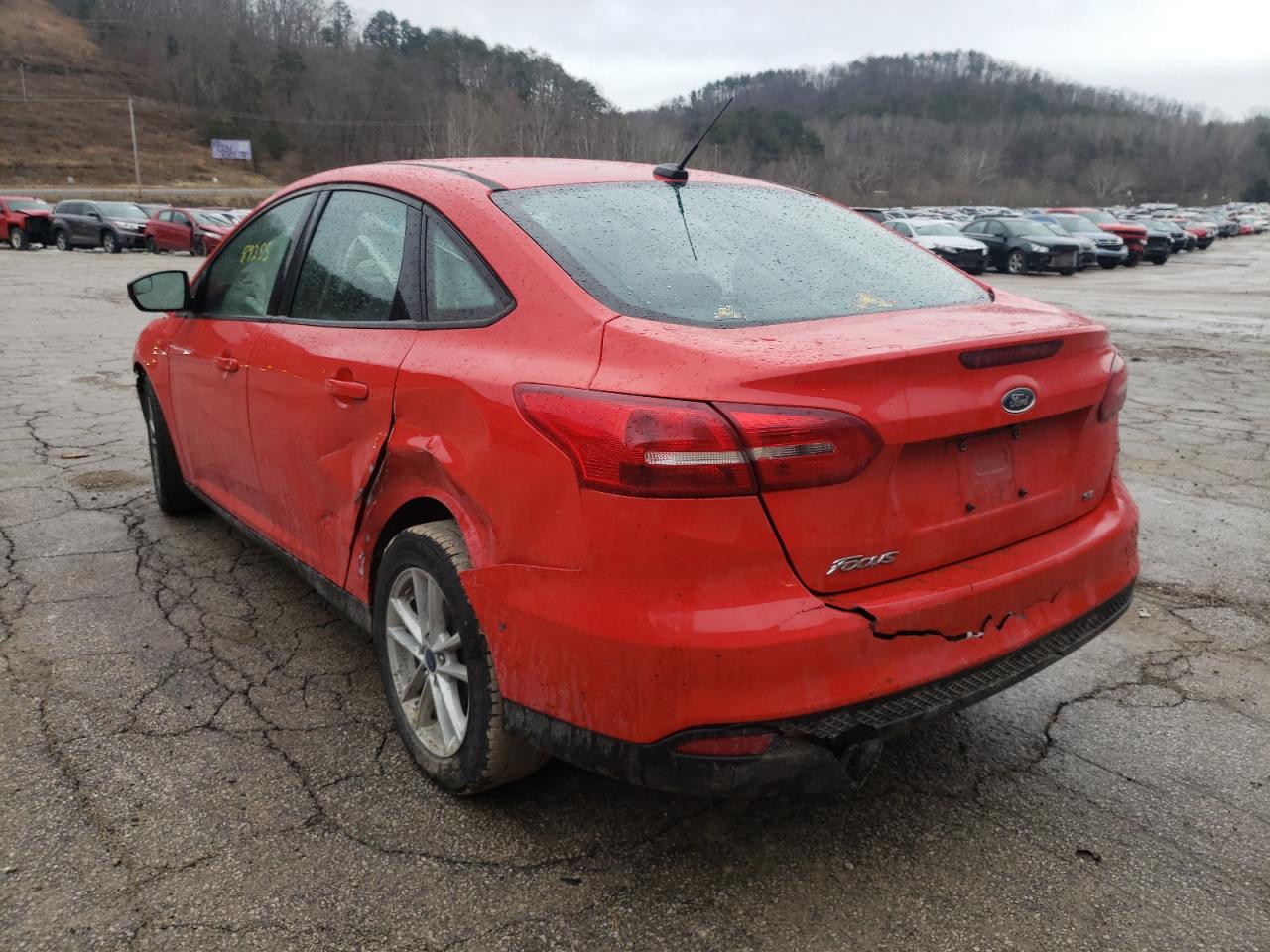 Photo 3 from auction – 2017 FORD FOCUS SE with VIN 1FADP3F20HL278338