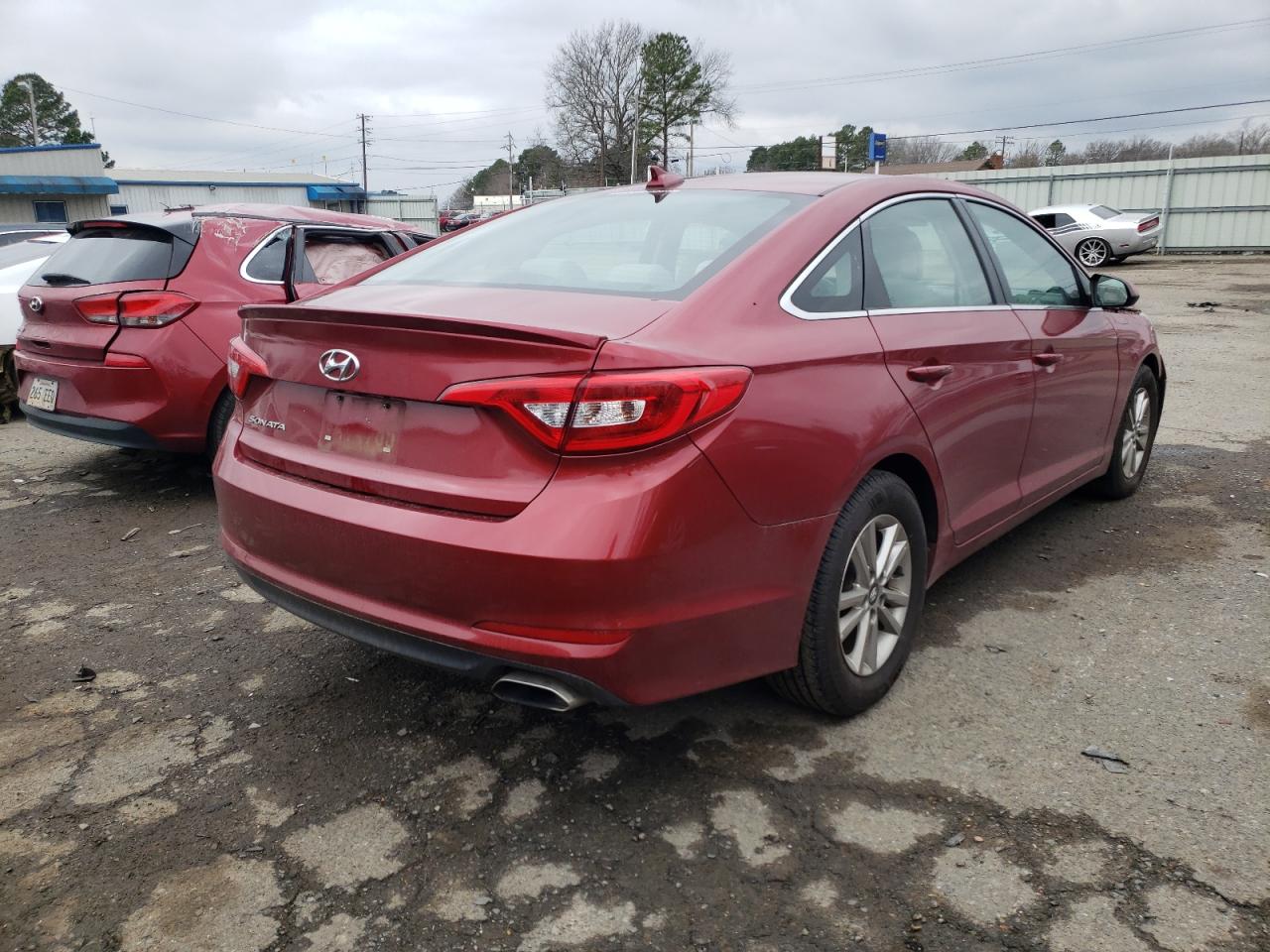 Photo 4 from auction – 2016 HYUNDAI SONATA SE with VIN 5NPE24AF1GH396088