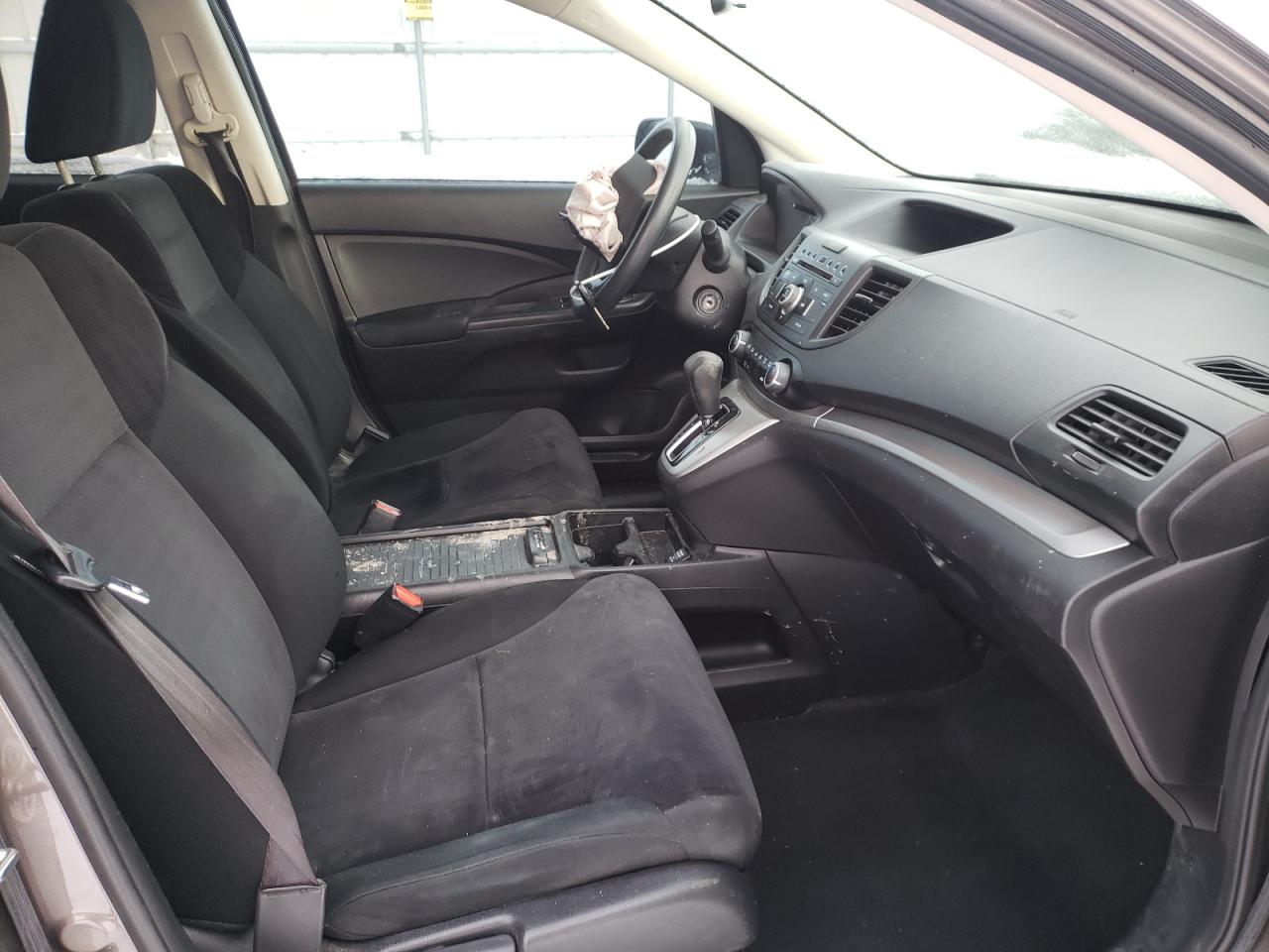 Photo 5 from auction – 2012 HONDA CR-V LX with VIN 5J6RM4H32CL058965