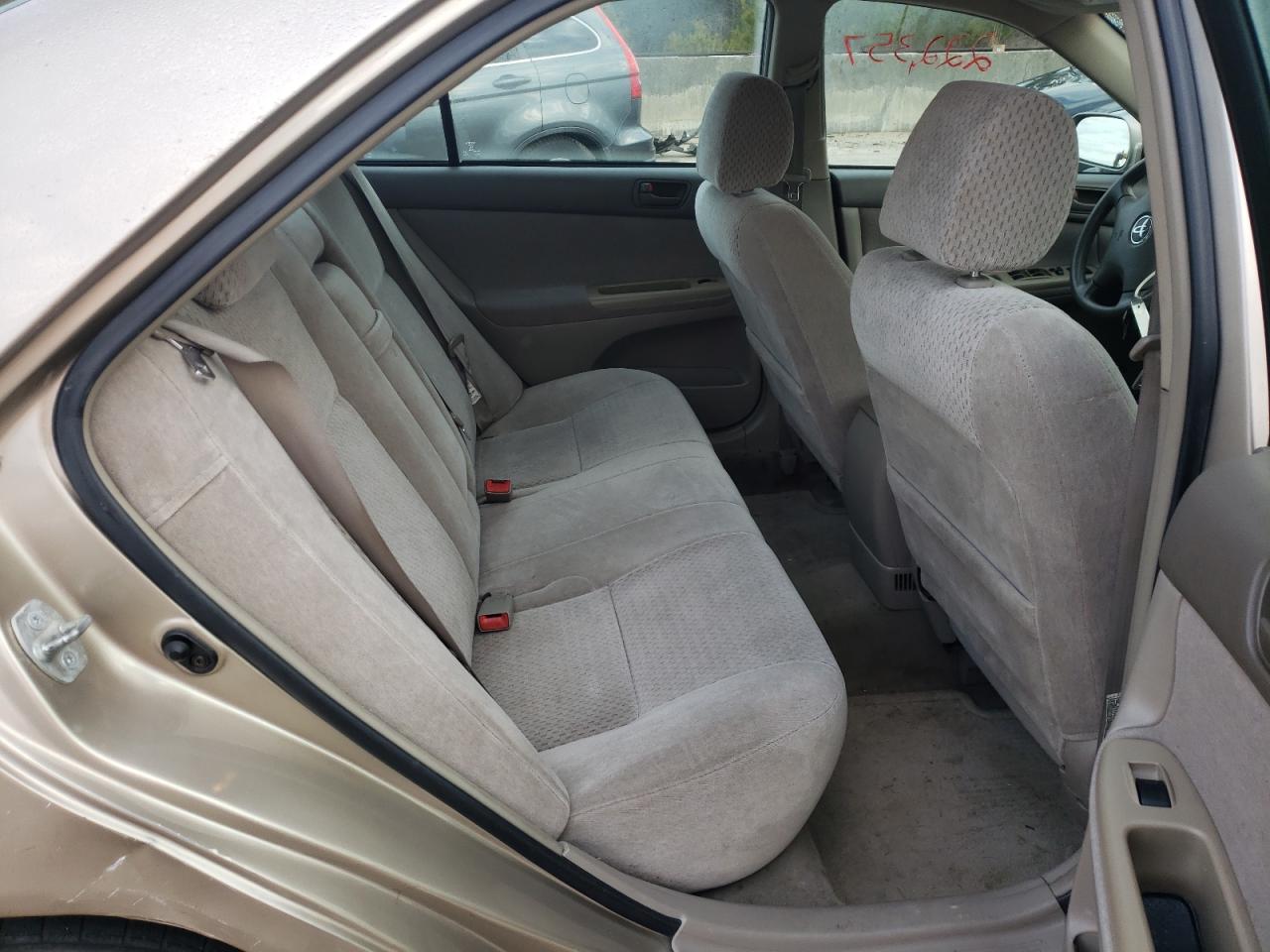 Photo 6 from auction – 2003 TOYOTA CAMRY LE with VIN 4T1BE32K23U782417