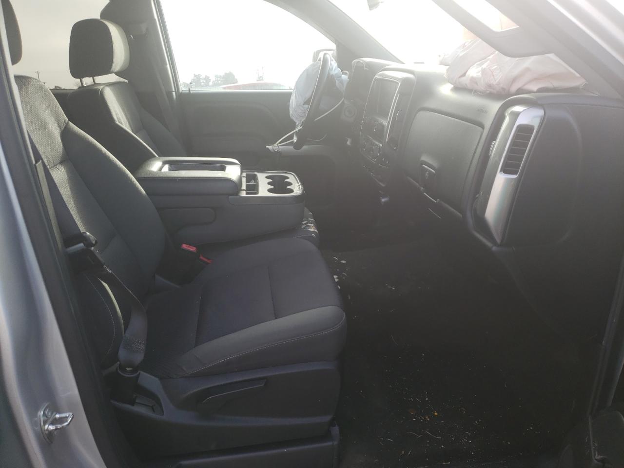 Photo 5 from auction – 2015 CHEVROLET SILVERADO with VIN 3GCUKREH6FG153579