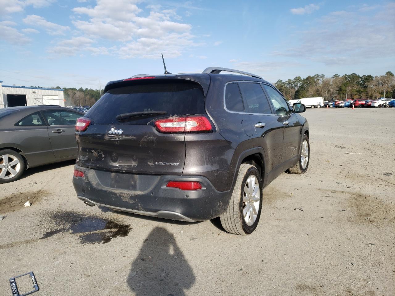 Photo 4 from auction – 2016 JEEP CHEROKEE L with VIN 1C4PJLDB8GW273039