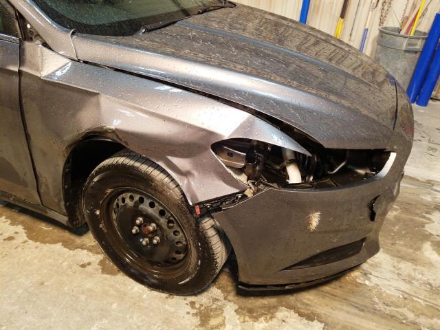 Photo 9 from auction – 2013 FORD FUSION S with VIN 3FA6P0G71DR214967