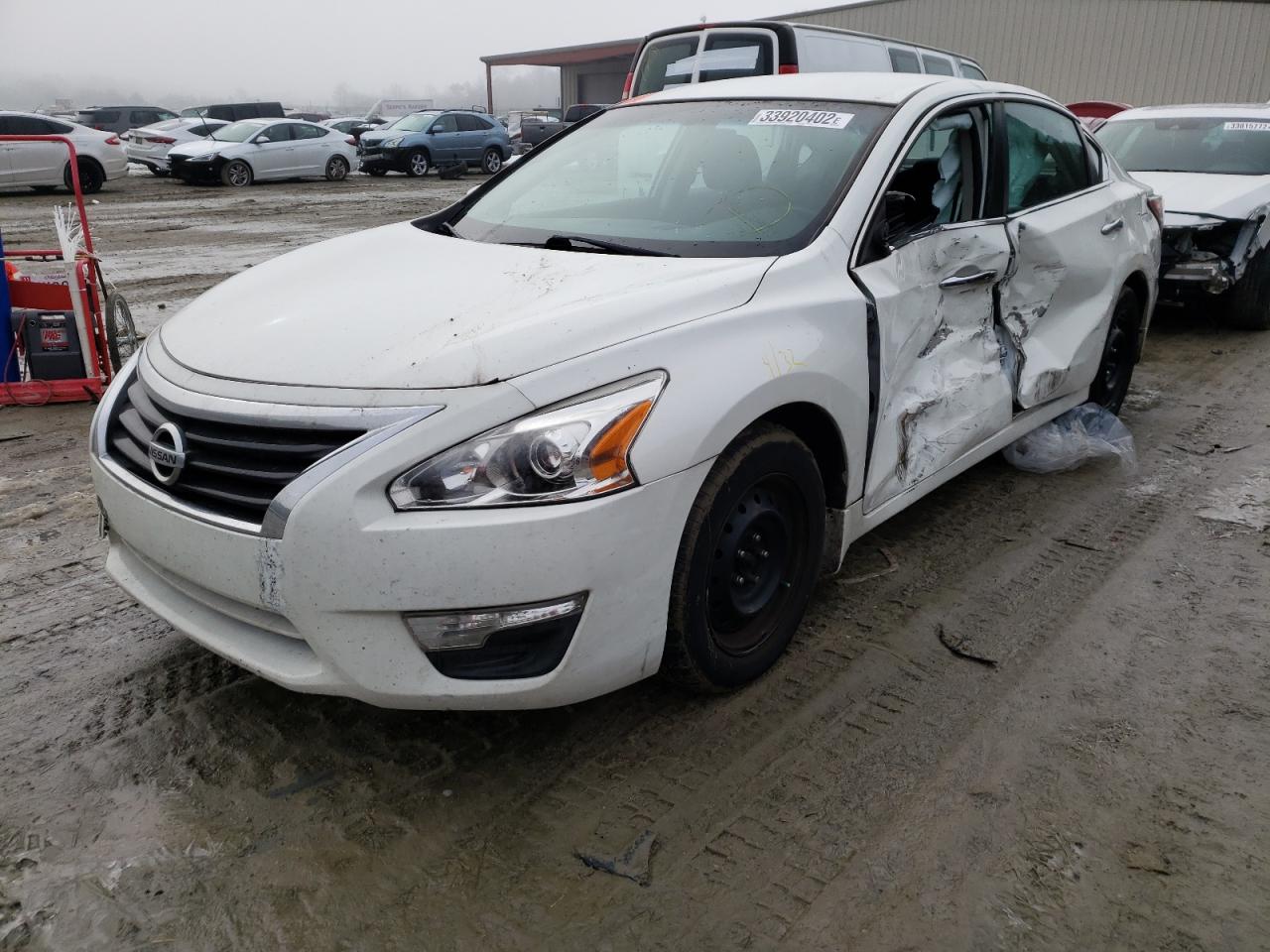 Photo 2 from auction – 2015 NISSAN ALTIMA 2.5 with VIN 1N4AL3AP2FN395003