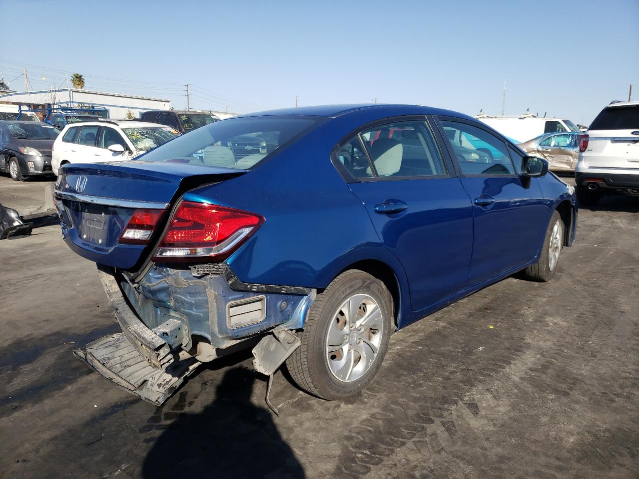 Photo 4 from auction – 2014 HONDA CIVIC LX with VIN 19XFB2E59EE003899
