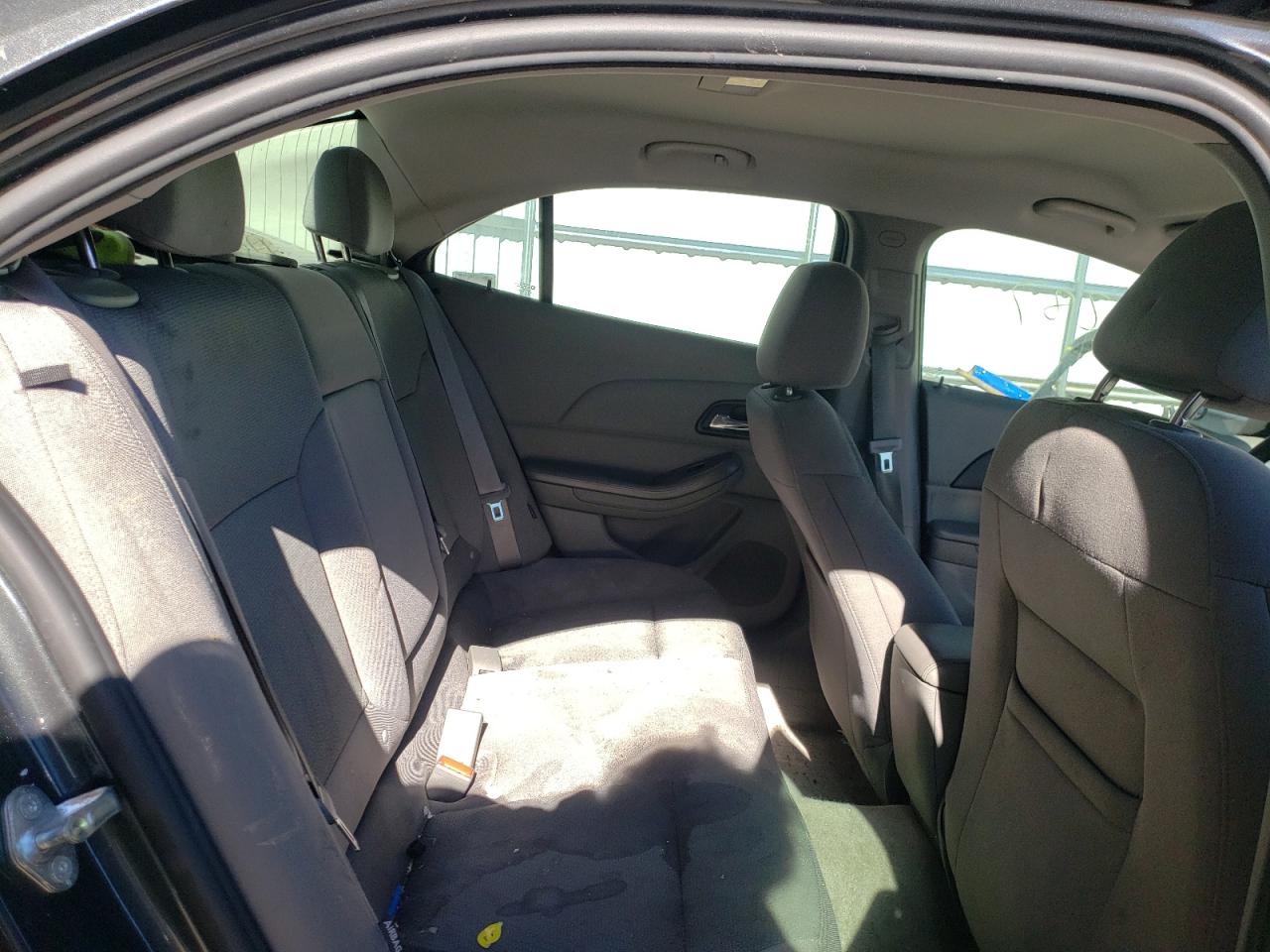 Photo 6 from auction – 2015 CHEVROLET MALIBU LS with VIN 1G11B5SL0FF213192