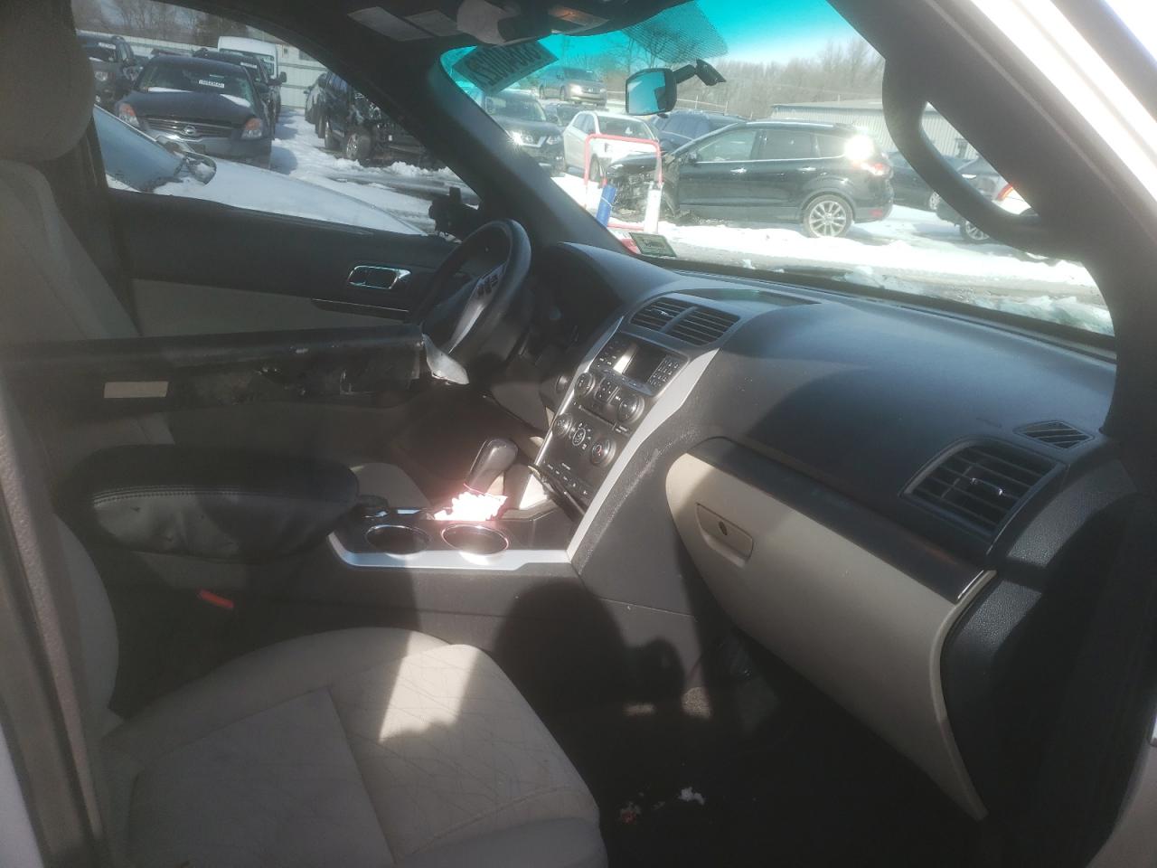 Photo 5 from auction – 2013 FORD EXPLORER with VIN 1FM5K8B85DGA42593