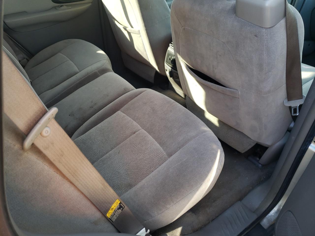 Photo 6 from auction – 2006 CHEVROLET TRAILBLAZE with VIN 1GNDS13S462228585