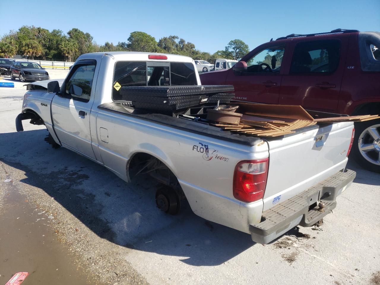 Photo 3 from auction – 2002 FORD RANGER with VIN 1FTYR10D62TA63784