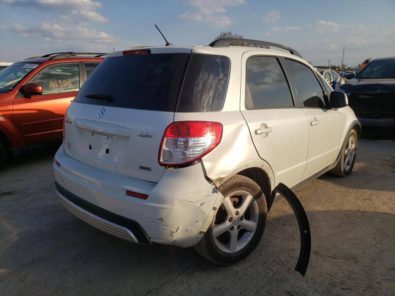 Photo 4 from auction – 2007 SUZUKI SX4 with VIN JS2YB413275109494