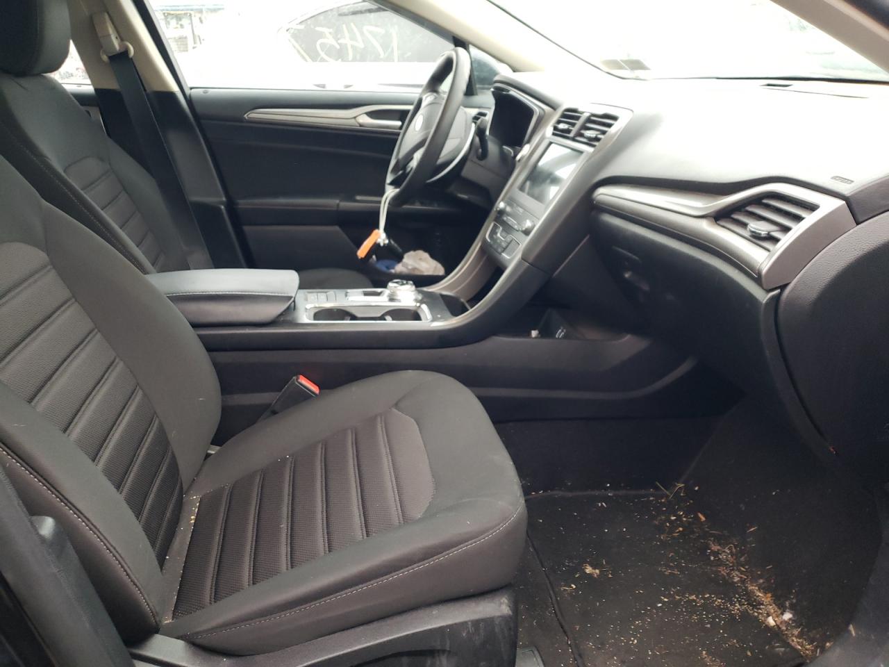 Photo 5 from auction – 2020 FORD FUSION SE with VIN 3FA6P0LU9LR102685