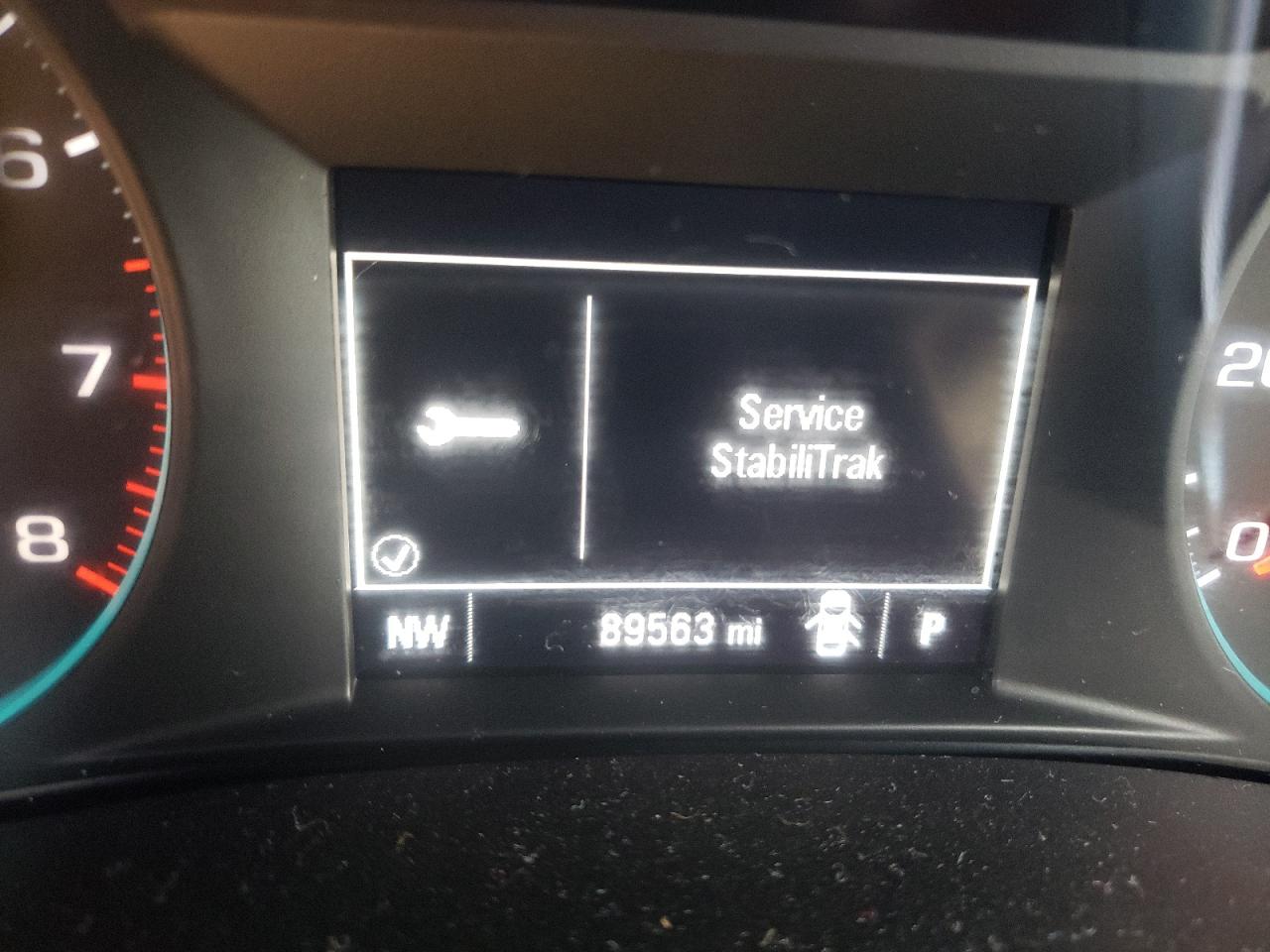 Photo 8 from auction – 2018 CHEVROLET MALIBU LT with VIN 1G1ZD5ST3JF271772