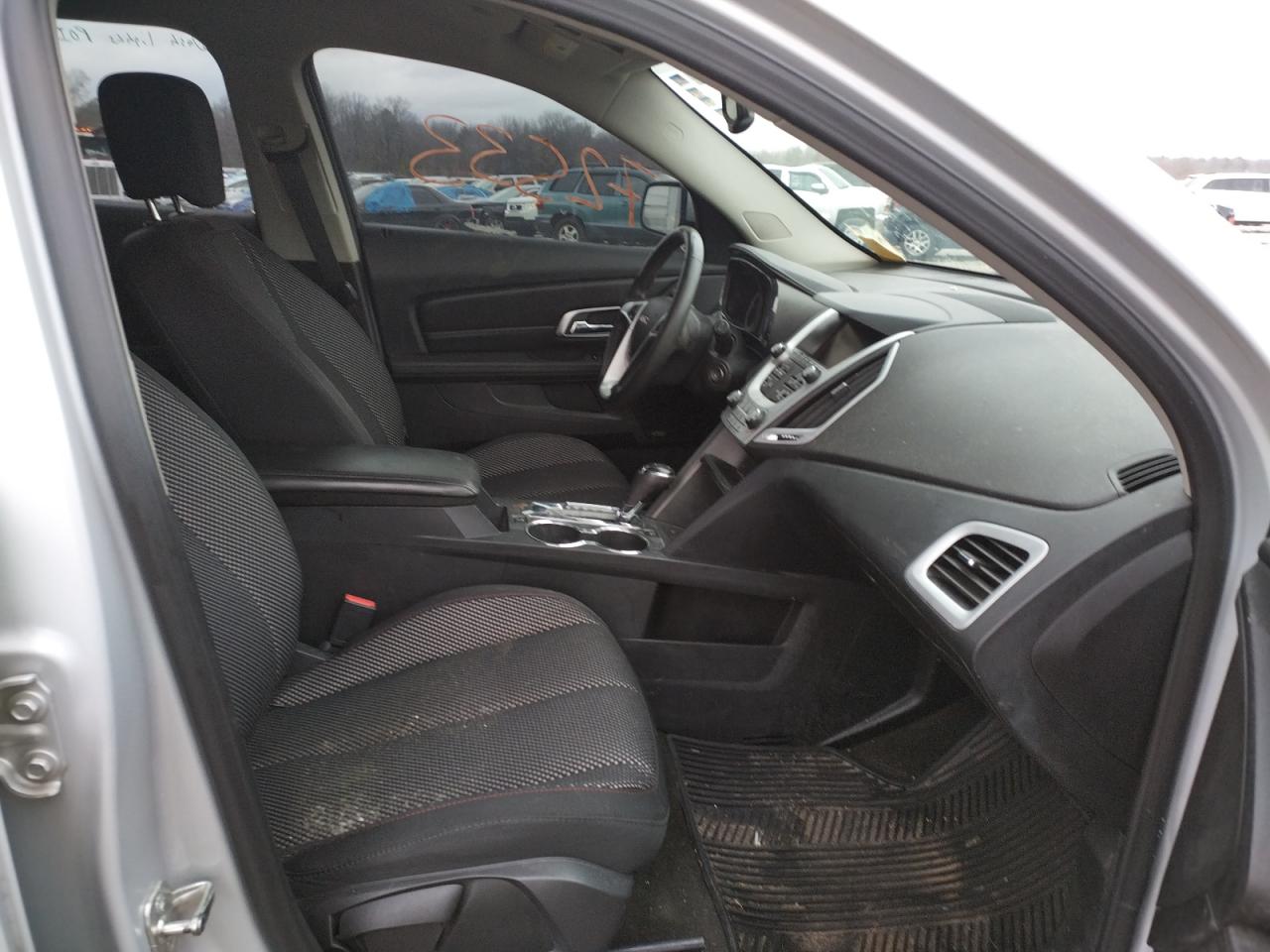 Photo 5 from auction – 2017 GMC TERRAIN SL with VIN 2GKALNEK9H6308536