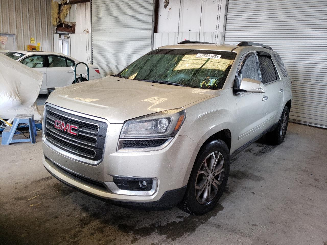 Photo 2 from auction – 2014 GMC ACADIA SLT with VIN 1GKKRRKD9EJ190423