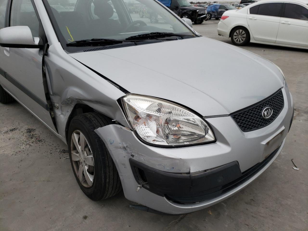 Photo 9 from auction – 2008 KIA RIO BASE with VIN KNADE123X86396458