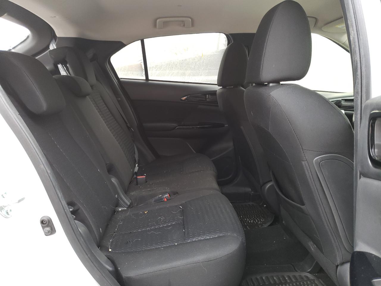 Photo 6 from auction – 2019 MITSUBISHI ECLIPSE CR with VIN JA4AT4AA0KZ003449