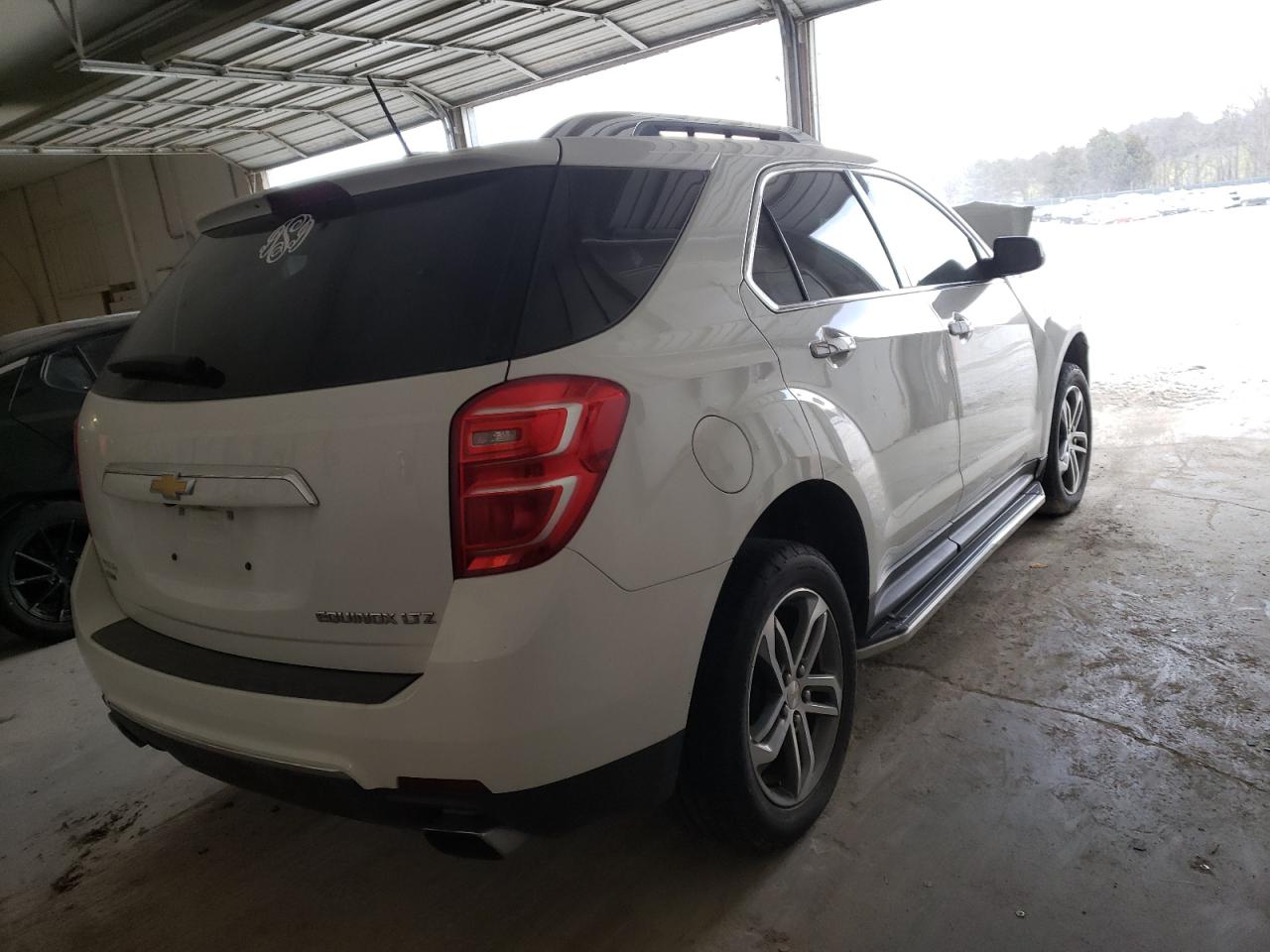 Photo 4 from auction – 2016 CHEVROLET EQUINOX LT with VIN 2GNFLGE32G6240933