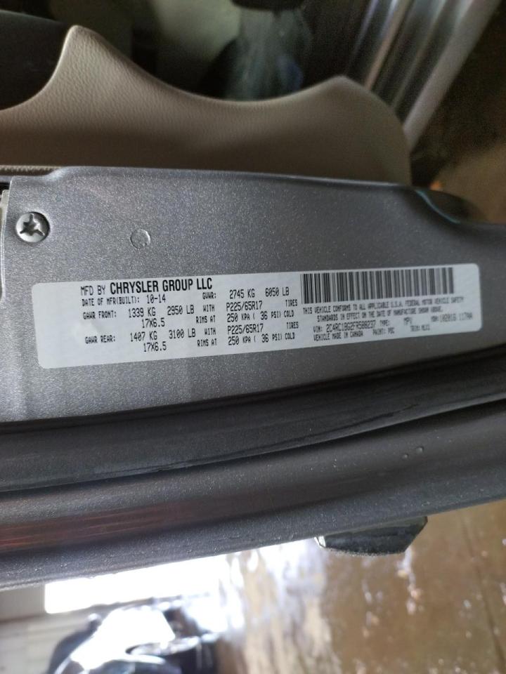 Photo 10 from auction – 2015 CHRYSLER TOWN & COU with VIN 2C4RC1BG2FR588237