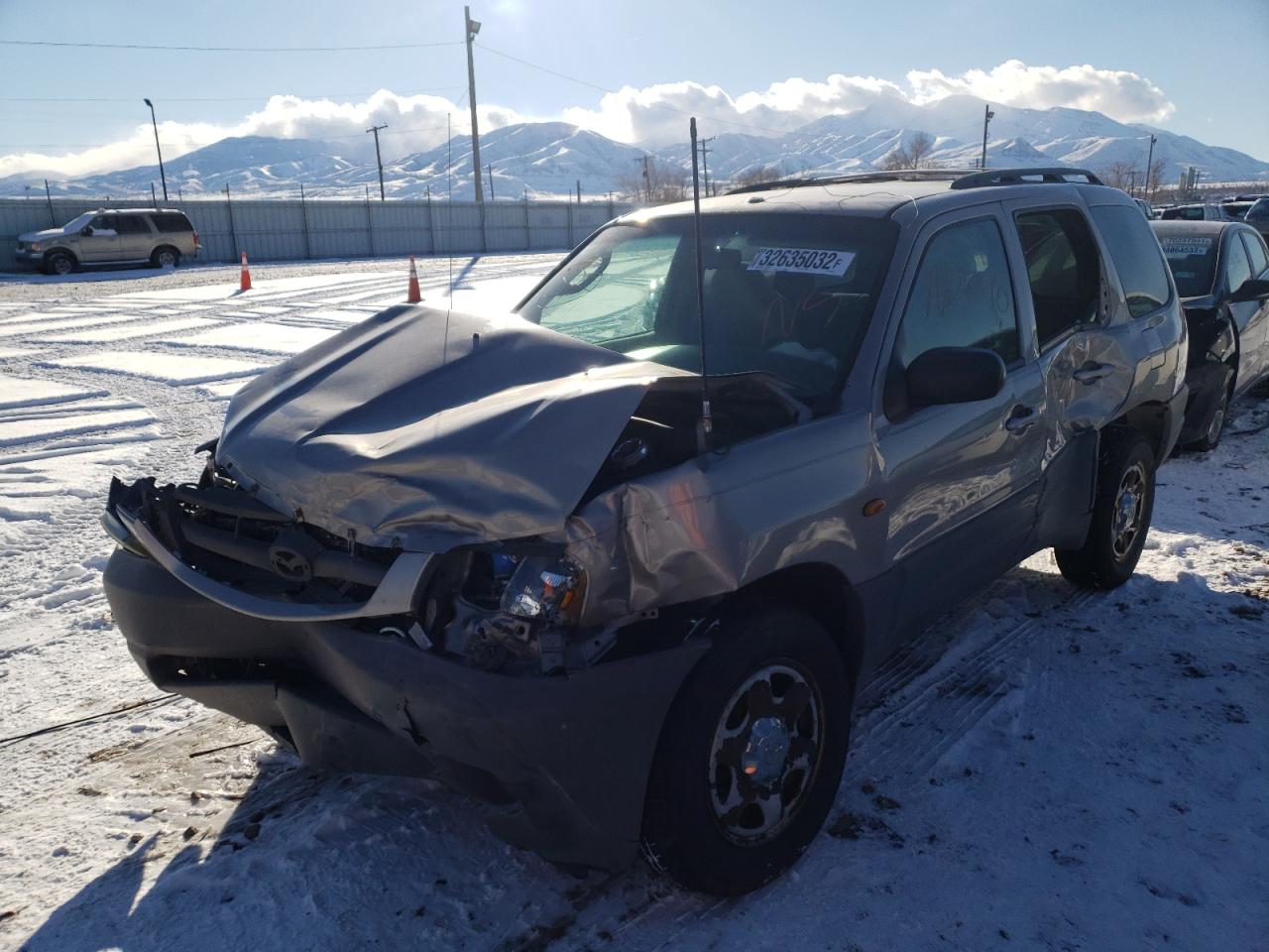 Photo 2 from auction – 2001 MAZDA TRIBUTE with VIN 4F2YU06B81KM53935