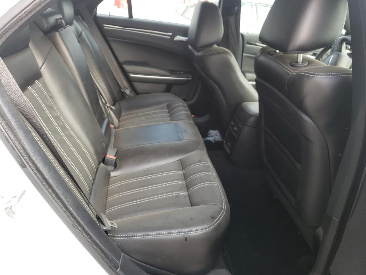 Photo 6 from auction – 2021 CHRYSLER 300 S with VIN 2C3CCABG1MH545442