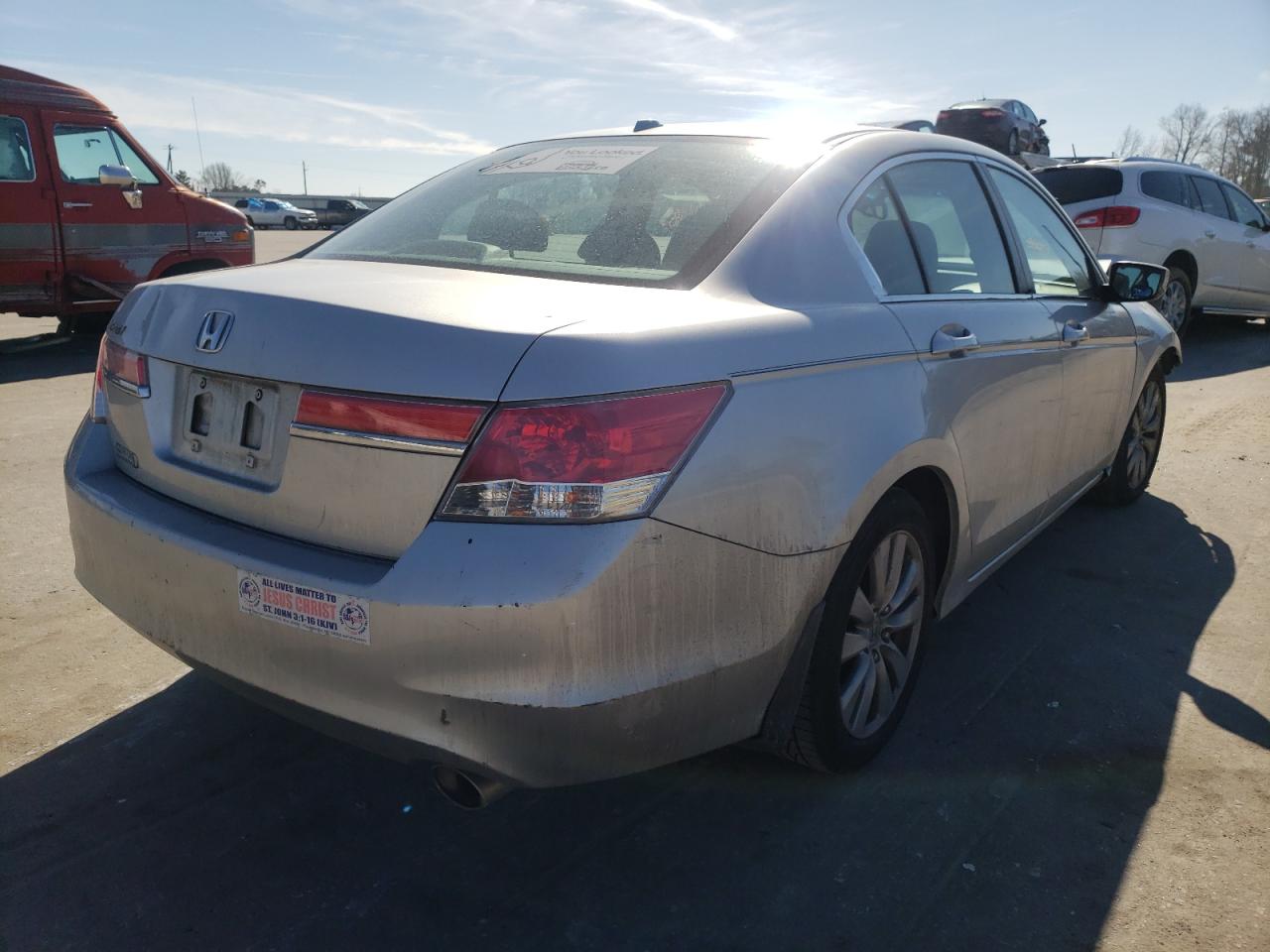 Photo 4 from auction – 2011 HONDA ACCORD EXL with VIN 1HGCP2F85BA059819